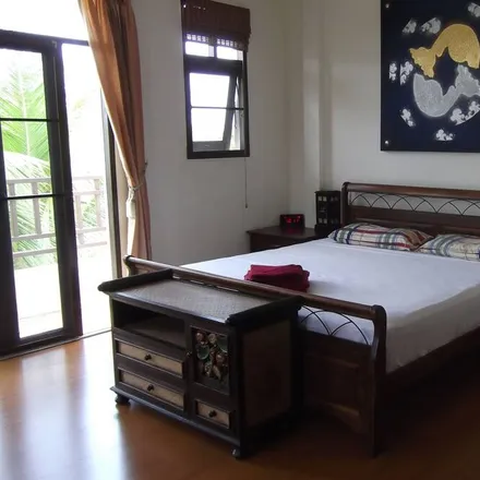 Rent this 3 bed house on Pak Nam Pran Subdistrict Administrative Organization in Ban Prue Noi, Pak Nam Pran - Khao Kalok Soi 32