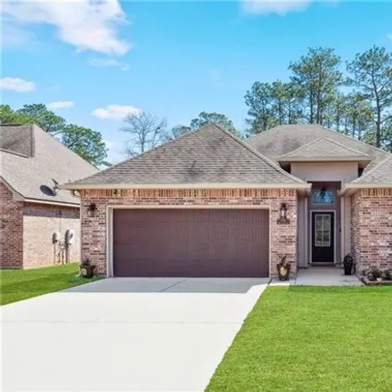 Buy this 3 bed house on 756 Branch Crossing Dr in Covington, Louisiana