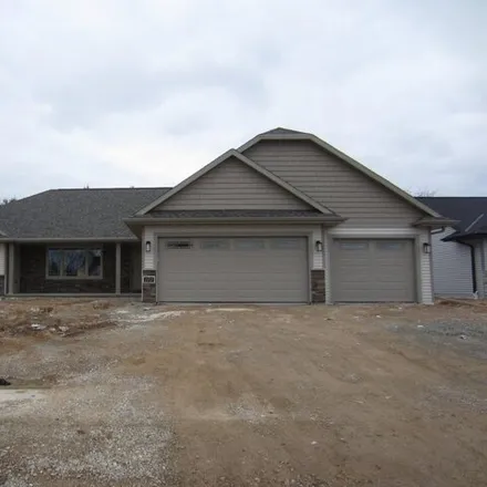 Buy this 3 bed house on Crescent Hill in Howard, WI 54313