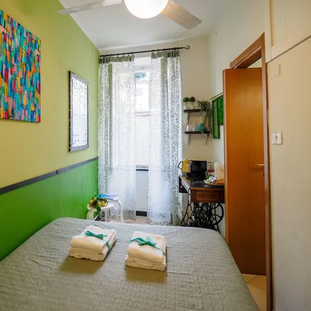 Rent this studio apartment on Via M. Carattino 12