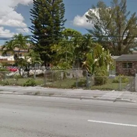 Buy this 2 bed house on 509 E 21st St in Hialeah, Florida