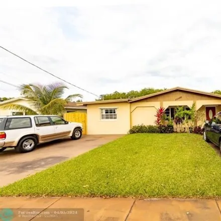 Rent this 4 bed house on 17725 Northwest 19th Avenue in Scott Lake, Miami Gardens