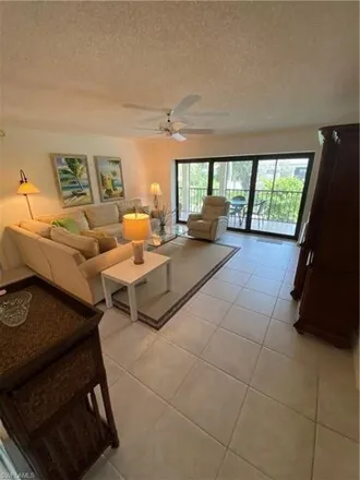 Image 4 - 740 10th Avenue South, Naples, FL 34102, USA - Condo for sale