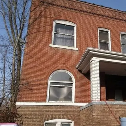 Buy this 8 bed house on 4779 Saint Louis Avenue in St. Louis, MO 63115
