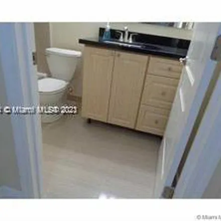 Image 5 - South Lyons Road, Pompano Beach, FL 33309, USA - Apartment for rent