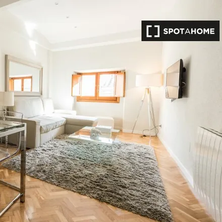 Rent this 1 bed apartment on Hortaleza 48 in Calle de Hortaleza, 48