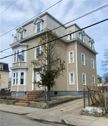 Image 2 - 159 Hanover Street, Olneyville, Providence, RI 02907, USA - House for sale
