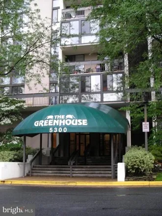 Rent this 1 bed condo on The Green House Condominium in 5300 Holmes Run Parkway, Alexandria