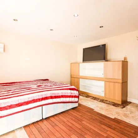 Rent this 1 bed apartment on Northfield Road in London, TW5 9JG