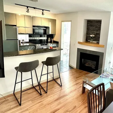 Rent this 1 bed apartment on Yaletown in Vancouver, BC V6Z 2S5