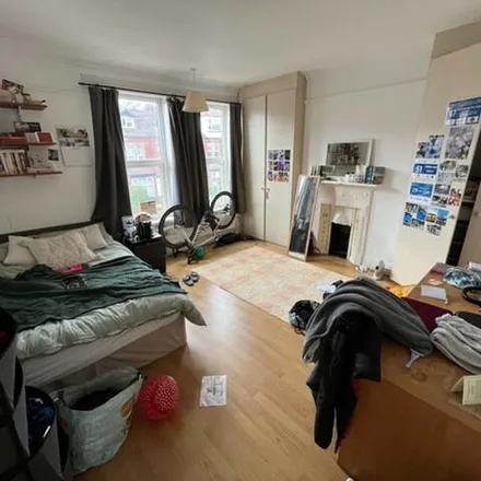 Rent this 5 bed apartment on 84 Ash Road in Leeds, LS6 3EZ