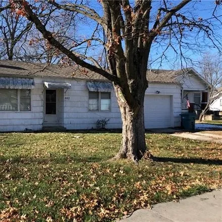 Buy this 2 bed house on 400 12th Street in Osawatomie, Miami County