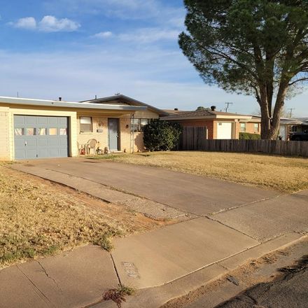 Rent this 3 bed house on 4510 Wilshire Drive in Midland, TX 79703