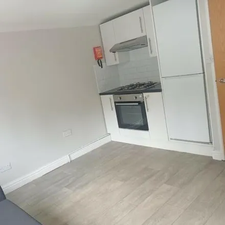 Rent this 3 bed apartment on Lower Cathedral Road in Cardiff, CF11 6LU