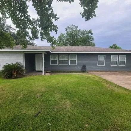 Image 1 - 307 Paula Ave, Bridge City, Texas, 77611 - House for sale