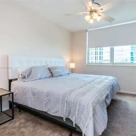 Image 1 - Las Olas Grand, North New River Drive East, Fort Lauderdale, FL 33301, USA - Apartment for rent