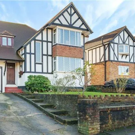 Image 1 - Oaklands Avenue, The Rookery, WD19 4LH, United Kingdom - House for sale