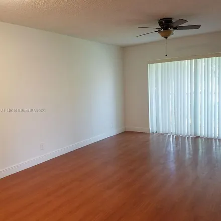 Image 2 - 8849 Royal Palm Boulevard, Coral Springs, FL 33065, USA - Apartment for rent