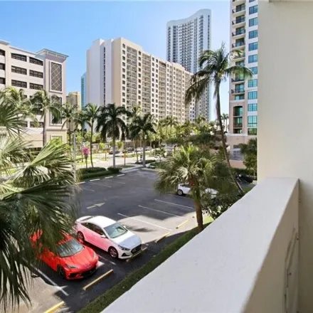Image 4 - Kings Point Imperial, 159th Street, Sunny Isles Beach, FL 33160, USA - Condo for rent