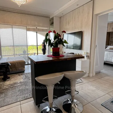 Image 3 - Mahogany Road, Stratton-on-Sea, Umhlanga Rocks, 4319, South Africa - Apartment for rent