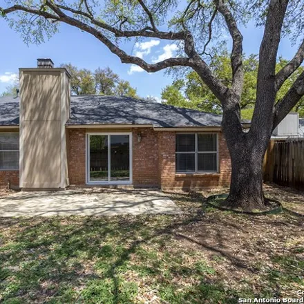 Image 5 - 13735 Wood Point, San Antonio, TX 78231, USA - House for sale
