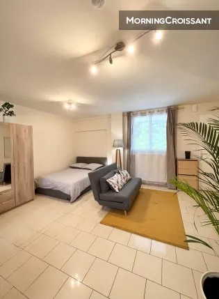 Rent this studio room on Écully in ARA, FR