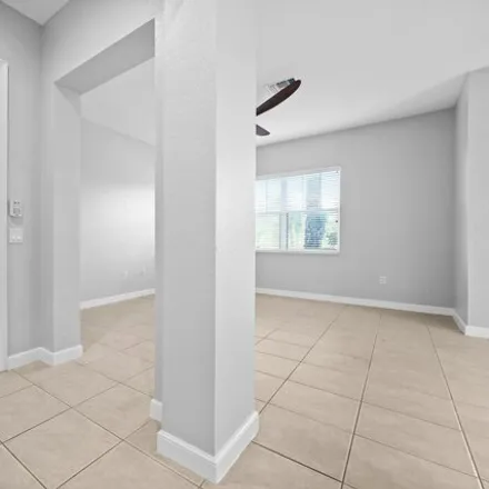Image 5 - 735 Marina del Ray Lane, West Palm Beach, FL 33401, USA - Townhouse for sale