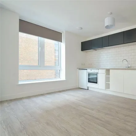 Image 6 - 15/17 Elmfield Road, London, BR1 1LT, United Kingdom - Apartment for rent