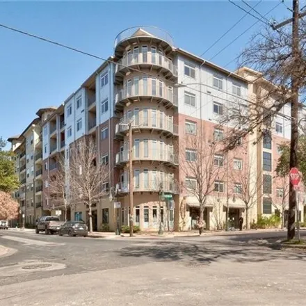 Rent this 2 bed condo on 910 West 25th Street in Austin, TX 78705