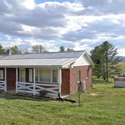 Buy this 3 bed house on 3399 Lavender Road in Bella Vista, Pulaski County