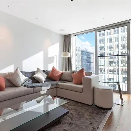 Image 1 - The Heron, 5 Moor Lane, Barbican, London, EC2Y 9AP, United Kingdom - Apartment for rent