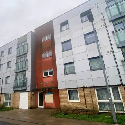 Buy this 2 bed apartment on 1 Cray View Close in London, BR5 3FB