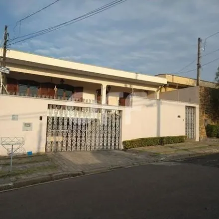 Buy this 4 bed house on Rua Padre Bartolomeu Lourenço Gusmão in Jardim Chapadão, Campinas - SP