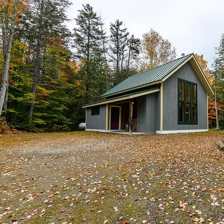 Buy this 3 bed loft on 1021 Johnson Circle in Carrabassett Valley, Franklin County