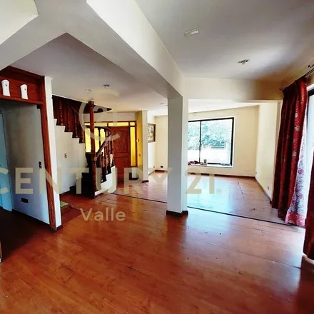 Buy this 5 bed house on Los Abedules in 291 0060 Machalí, Chile