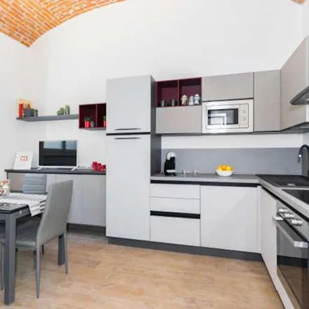 Image 4 - Via Santa Giulia 21 bis/f, 10124 Turin TO, Italy - Apartment for rent