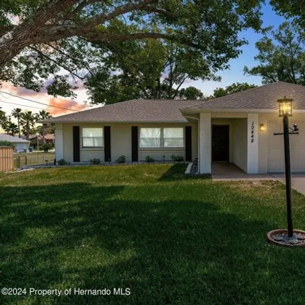 Buy this 3 bed house on 10438 Clingman Street in Spring Hill, FL 34608