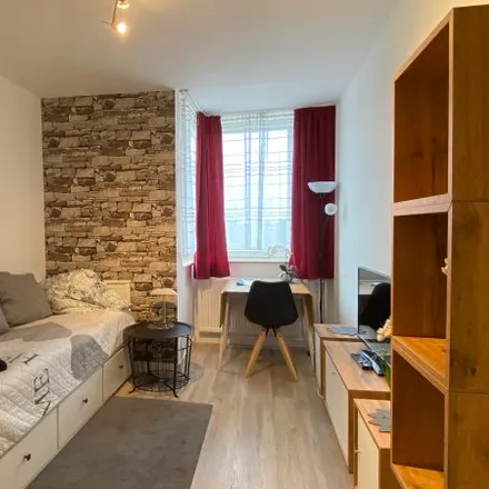 Rent this 1 bed apartment on Richard-Schirrmann-Straße 12 in 55122 Mainz, Germany