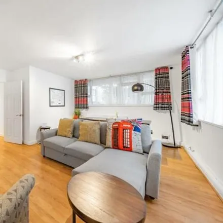 Buy this 1 bed apartment on 100 Lever Street in London, EC1V 3RL