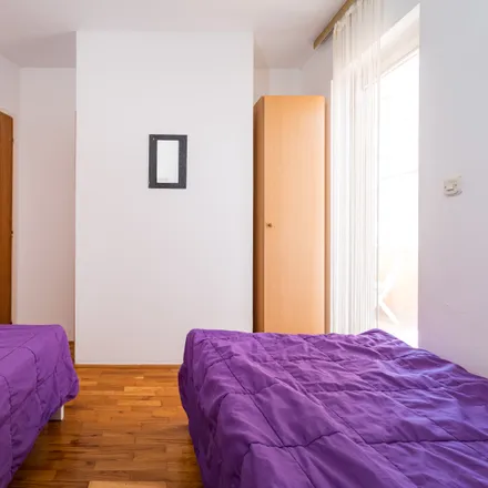 Image 5 - Zadarska ulica, 53291 Grad Novalja, Croatia - Apartment for rent