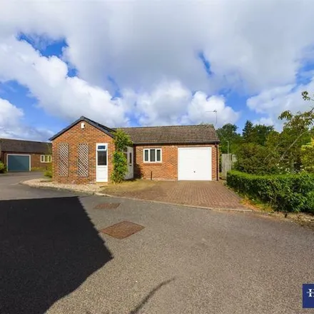 Image 1 - Newlaithes Junior School, Langrigg Road, Carlisle, CA2 6DX, United Kingdom - House for sale