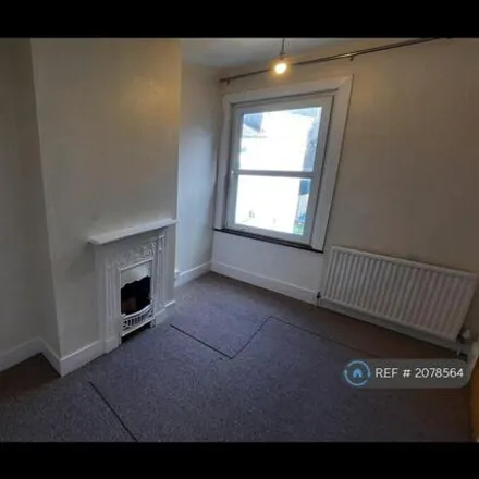 Image 6 - 465 Whippendell Road, Holywell, WD18 7BX, United Kingdom - Townhouse for rent