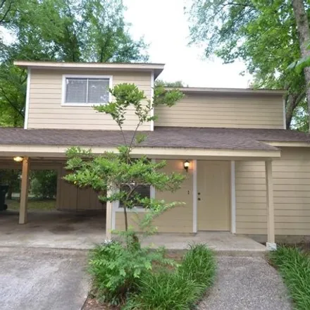 Rent this 3 bed house on North Red Cedar Circle in Grogan's Mill, The Woodlands