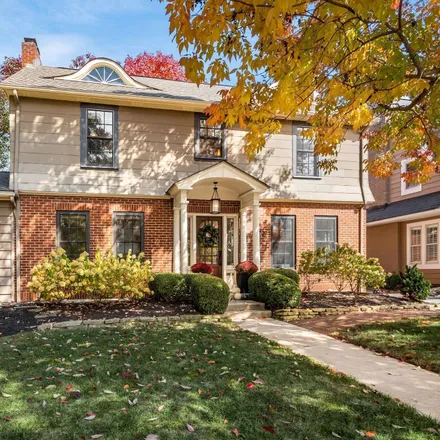 Buy this 3 bed house on 2070 Fairfax Road in Upper Arlington, OH 43221