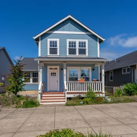 Buy this 3 bed house on 4355 SE Fleming St in South Beach, Oregon