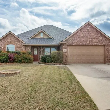 Buy this 3 bed house on Hidden Lake Drive in Burleson, TX 76028