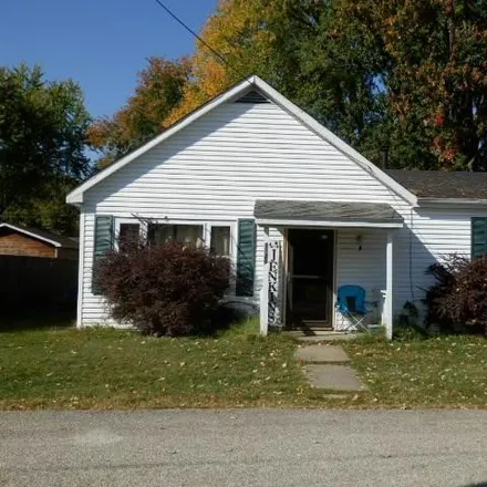 Buy this 3 bed house on 1112 North Marion Street in Mitchell, Lawrence County