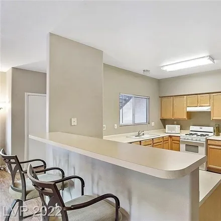 Image 7 - 8799 West Flamingo Road, Spring Valley, NV 89147, USA - Condo for sale