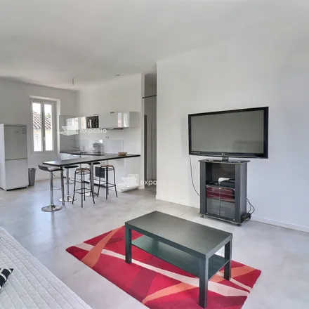 Rent this 3 bed apartment on 12 Chemin de Forgentier in 83200 Toulon, France