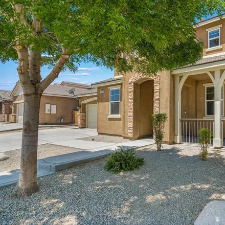 Image 2 - 14900 Pebble Brook Place, Victorville, CA 92394, USA - House for sale